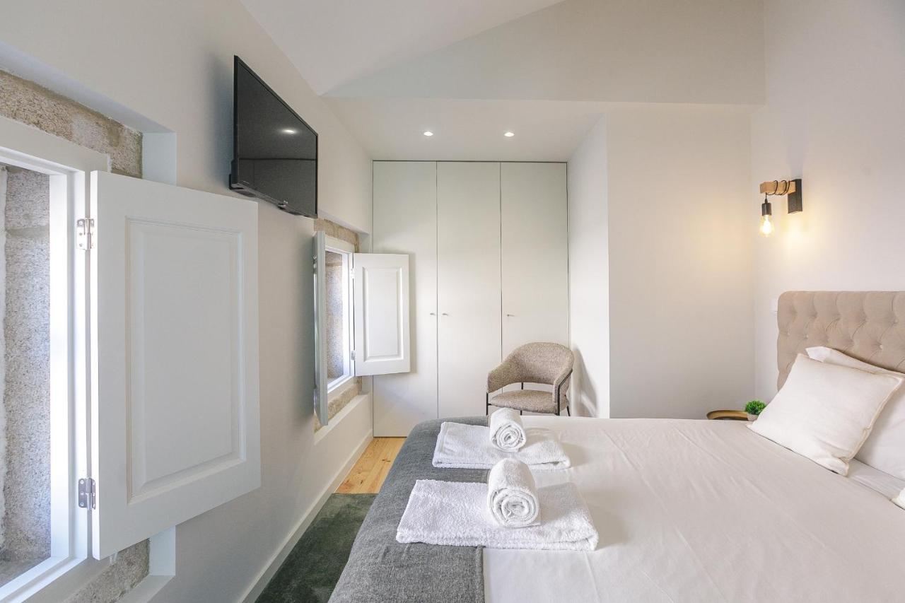 Lovelystay - Downtown Studio With Pool, Ac And Balcony OOporto Extérieur photo